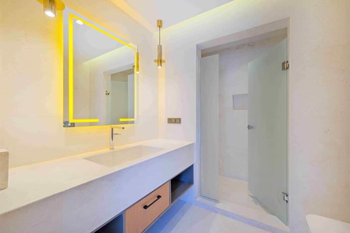 Image No.27-4 Bed Villa for sale