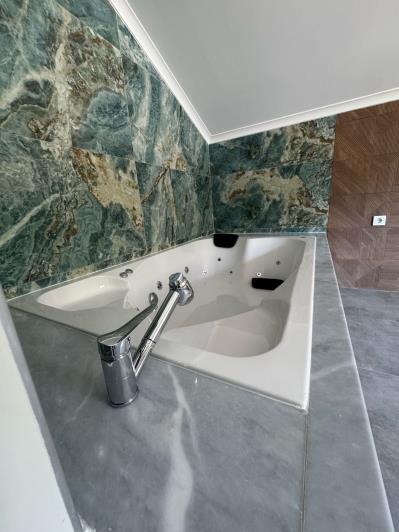 Image No.16-3 Bed Semi-Detached for sale