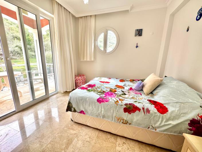 Image No.13-3 Bed Villa for sale