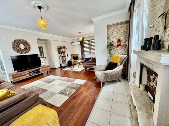 Image No.11-5 Bed Villa for sale