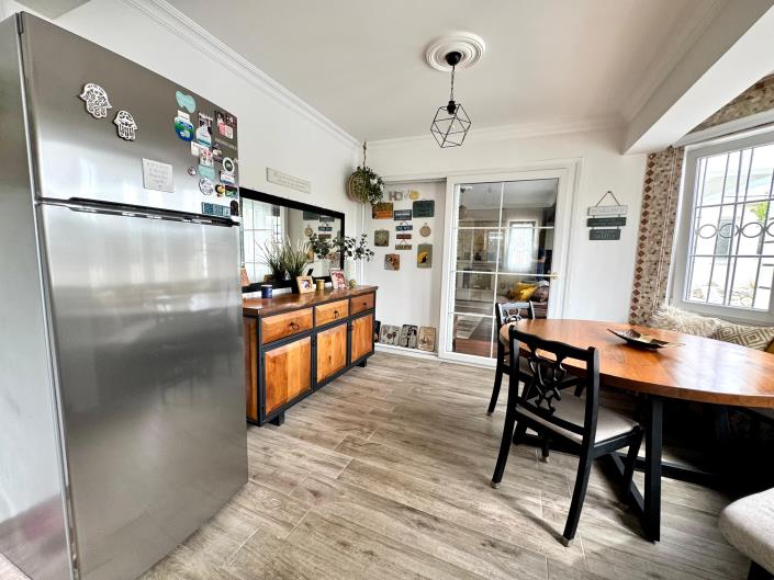 Image No.15-5 Bed Villa for sale