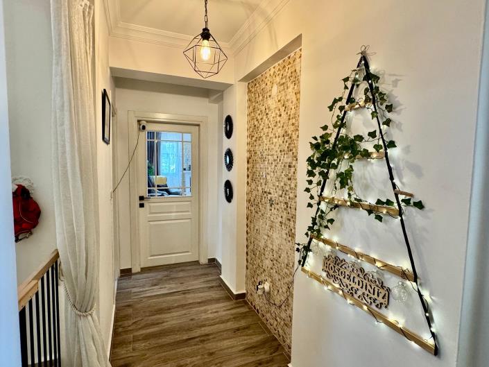 Image No.17-5 Bed Villa for sale