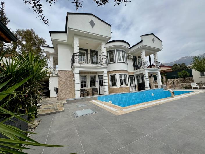 Image No.39-5 Bed Villa for sale