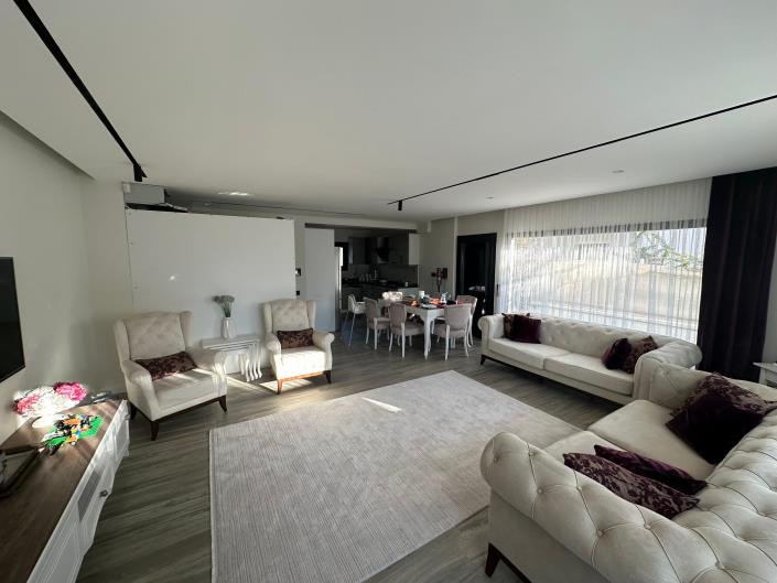 Image No.3-Jumelé de 4 chambres à vendre à Akarca