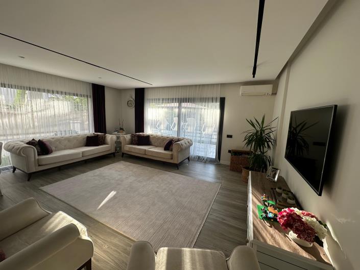 Image No.4-Jumelé de 4 chambres à vendre à Akarca