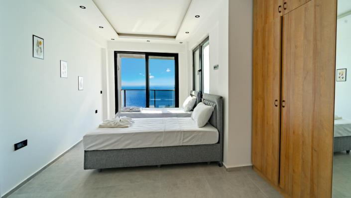 Image No.11-6 Bed Villa for sale