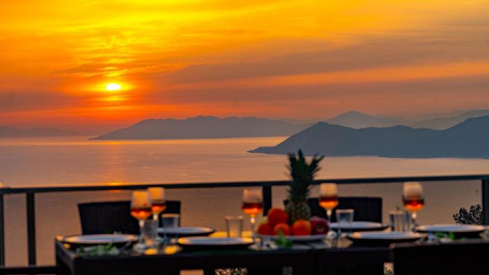 Image No.19-6 Bed Villa for sale