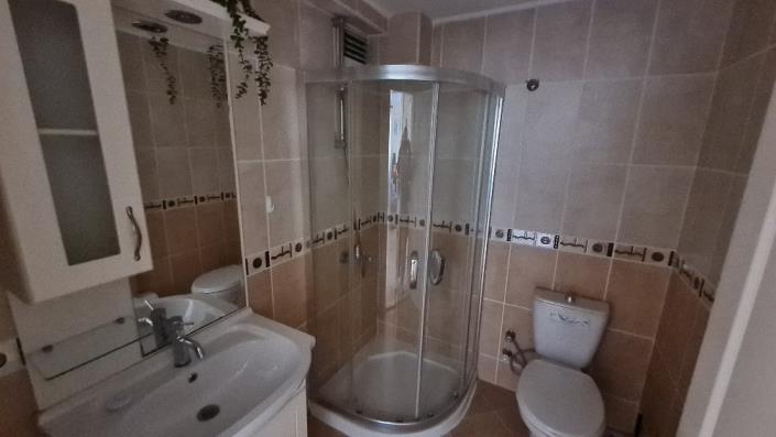 Image No.11-3 Bed Apartment for sale