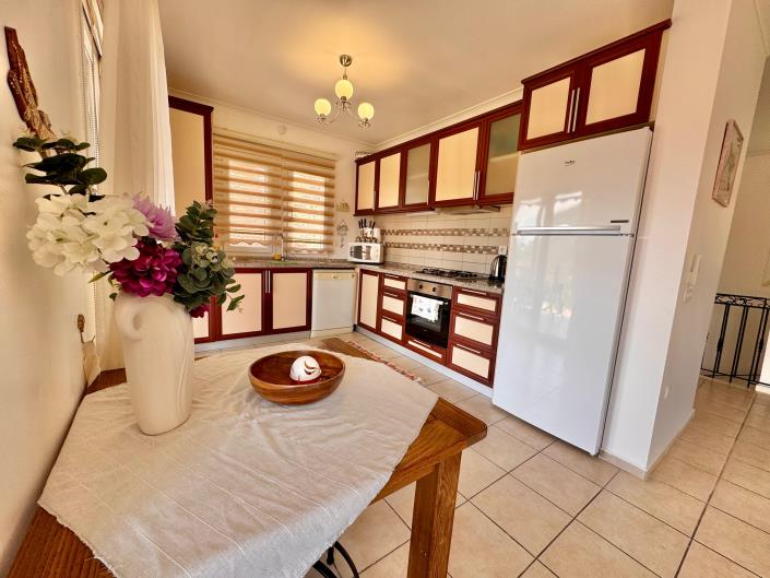 Image No.7-4 Bed Villa for sale