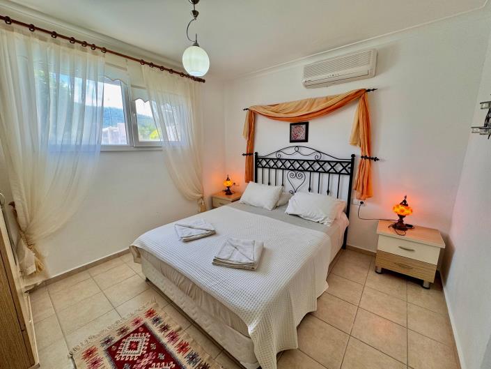 Image No.18-4 Bed Villa for sale