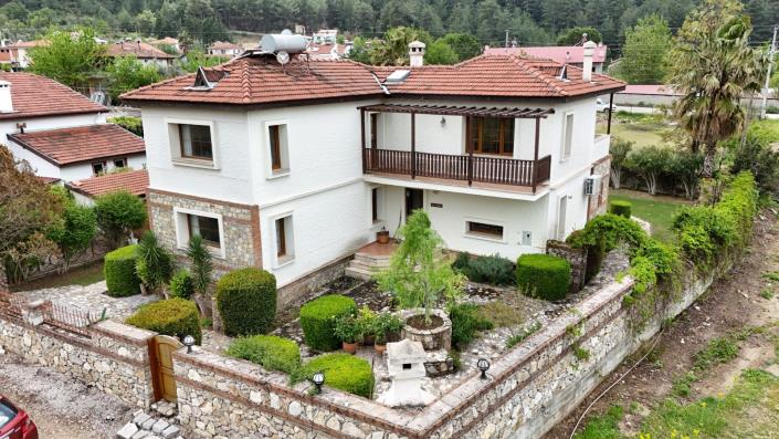 Image No.26-3 Bed Villa for sale