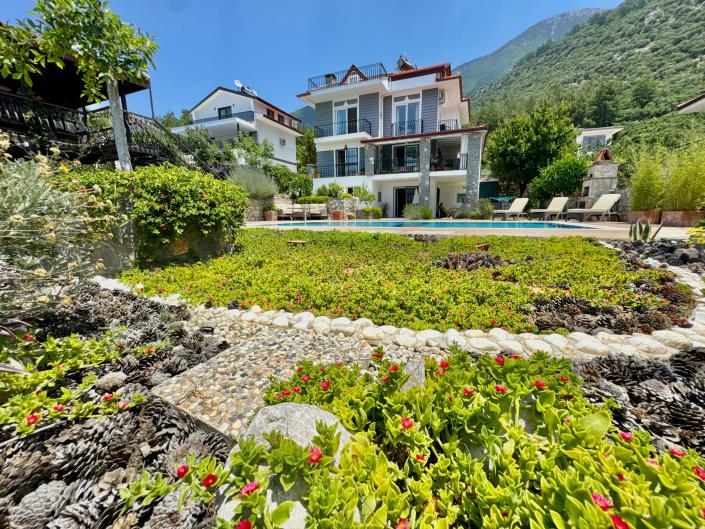 Image No.39-7 Bed Villa for sale