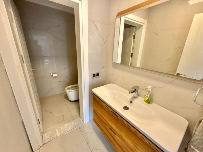 Image No.16-Villa de 4 chambres à vendre à Uzumlu