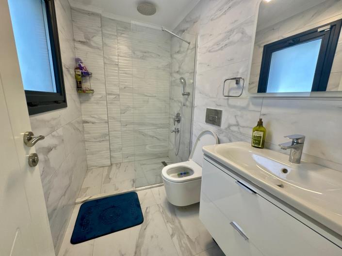 Image No.28-Villa de 4 chambres à vendre à Uzumlu