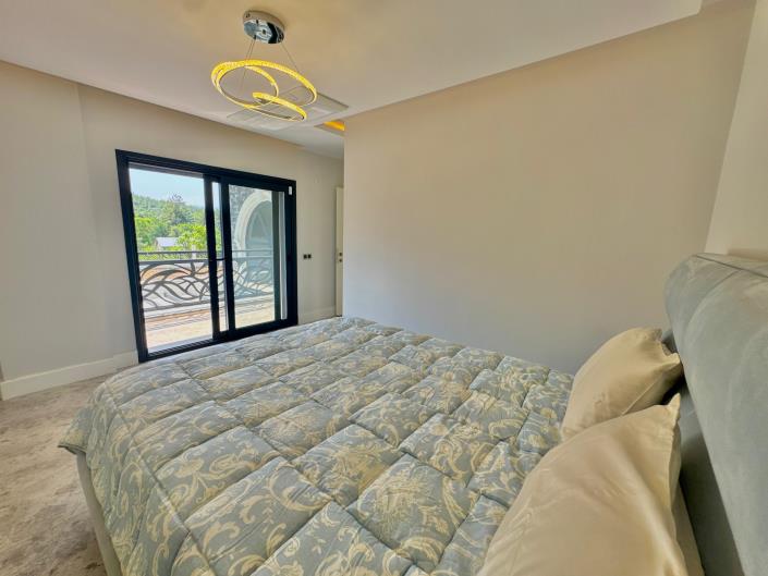 Image No.29-Villa de 4 chambres à vendre à Uzumlu