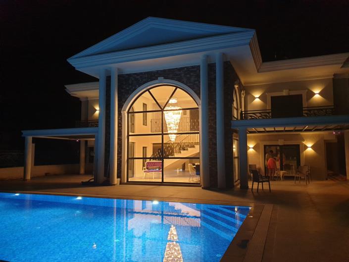 Image No.41-Villa de 4 chambres à vendre à Uzumlu