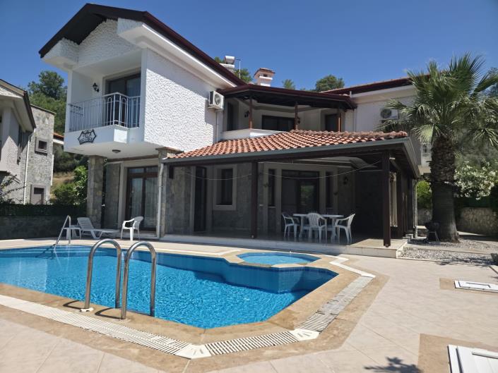 Image No.2-4 Bed Villa for sale