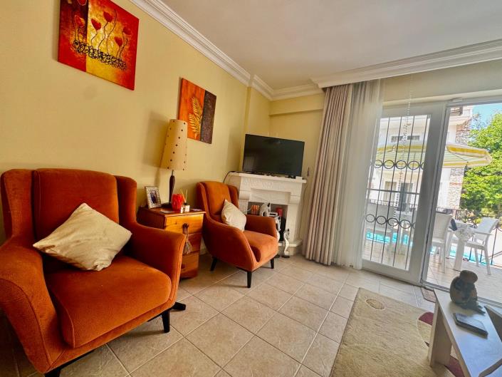 Image No.10-3 Bed Semi-Detached for sale