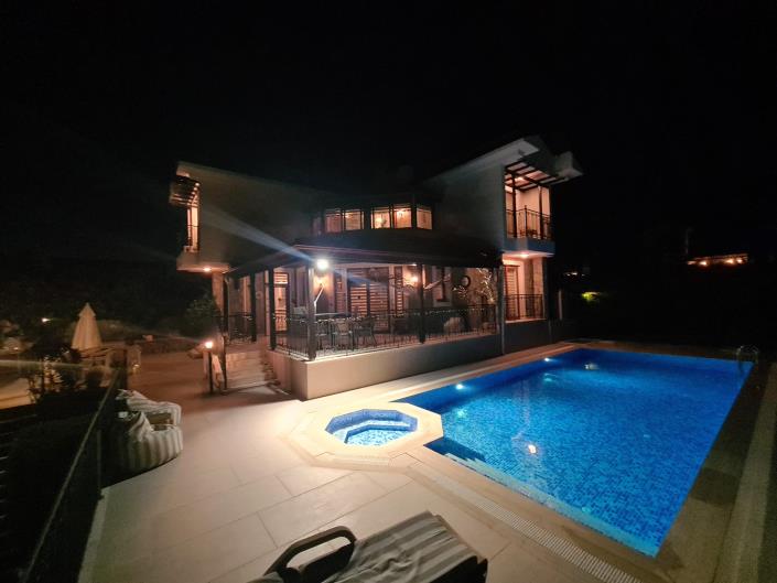 Image No.35-4 Bed Villa for sale