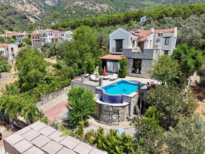 Image No.1-Villa de 3 chambres à vendre à Uzumlu