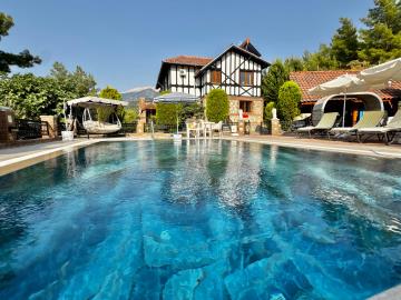 1---Villa-for-sale-in-Kadikoy