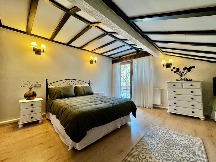 Image No.31-5 Bed Villa for sale