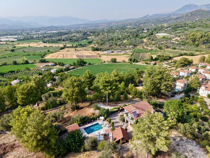 Image No.40-5 Bed Villa for sale