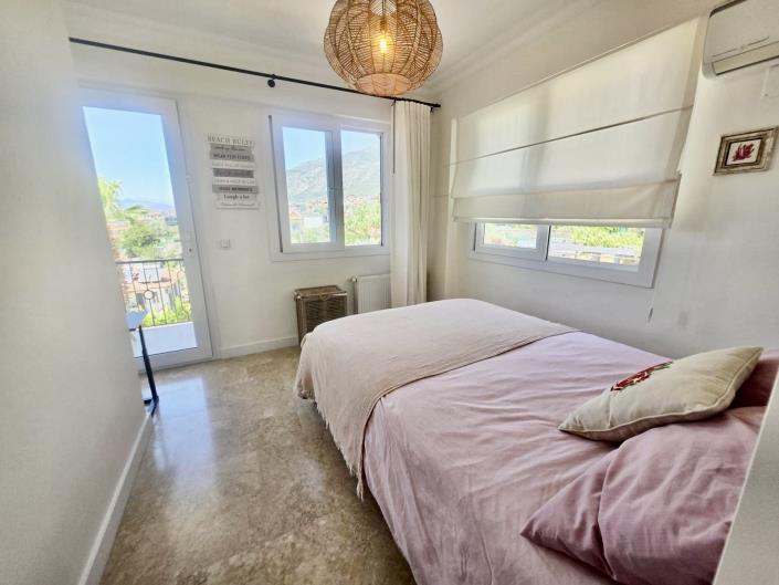 Image No.20-4 Bed Villa for sale