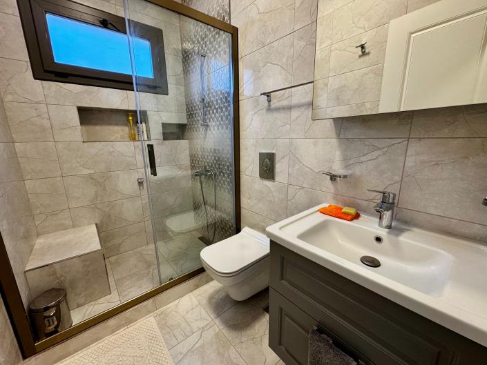 Image No.19-4 Bed House/Villa for sale