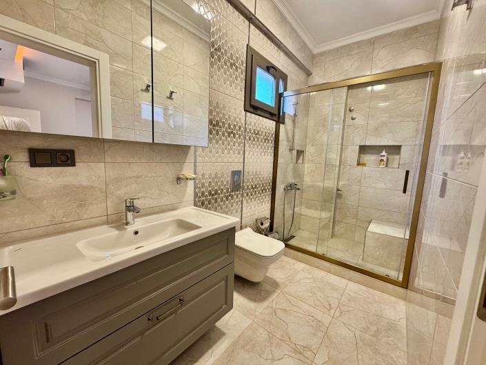 Image No.28-4 Bed House/Villa for sale