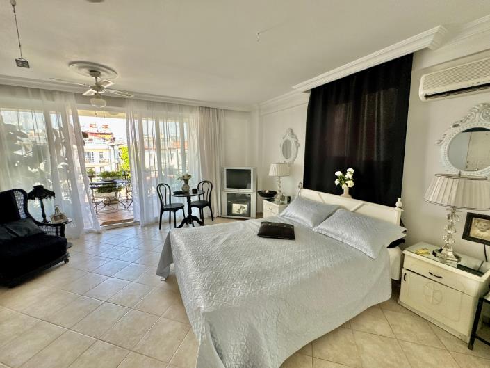 Image No.6-3 Bed Duplex for sale