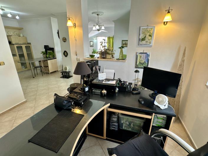 Image No.25-3 Bed Duplex for sale