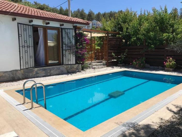 Image No.22-2 Bed Bungalow for sale