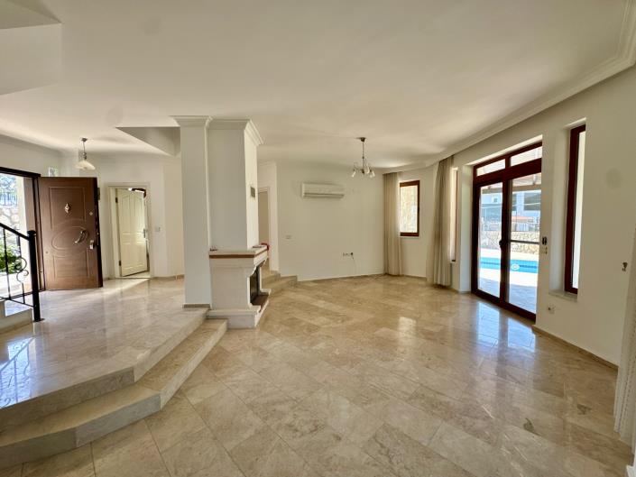 Image No.7-Villa de 4 chambres à vendre à Kemer