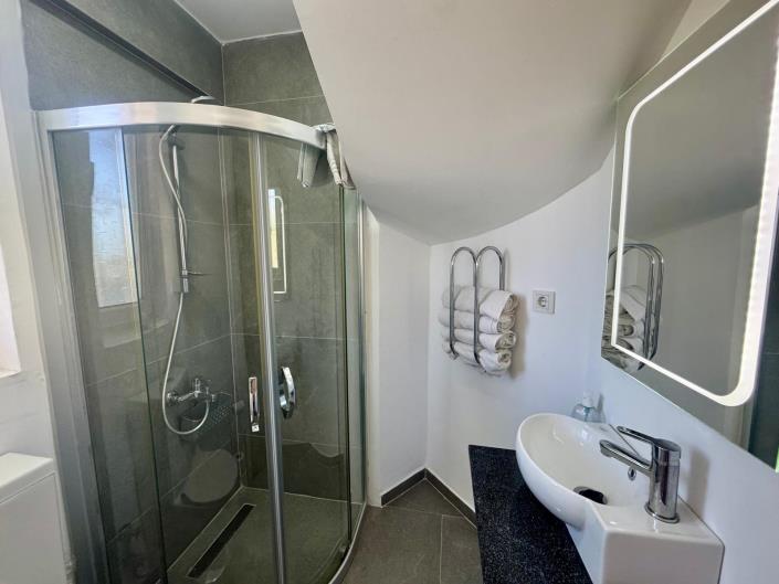 Image No.11-3 Bed Villa for sale