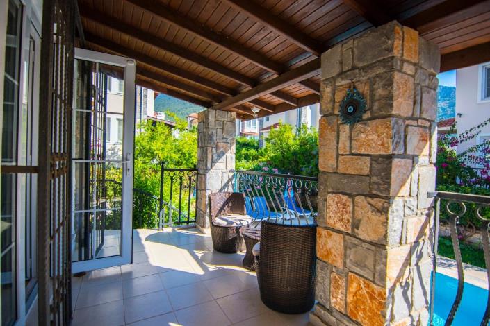 Image No.10-5 Bed Villa for sale