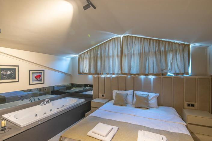 Image No.17-3 Bed Villa for sale