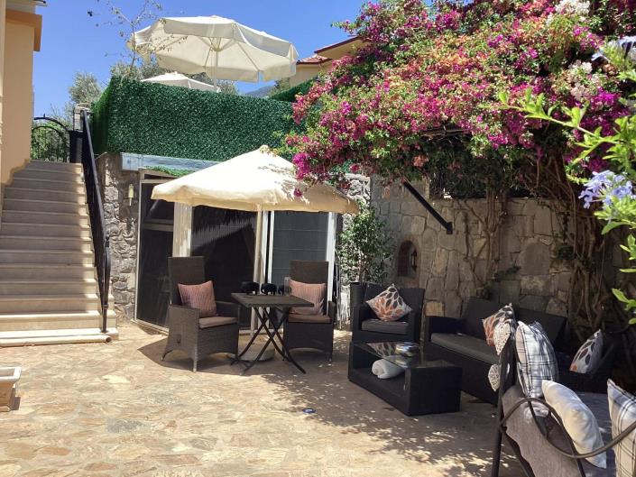 Image No.2-5 Bed House/Villa for sale