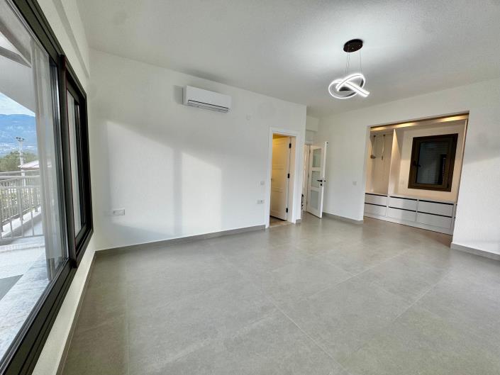 Image No.17-Villa de 4 chambres à vendre à Uzumlu