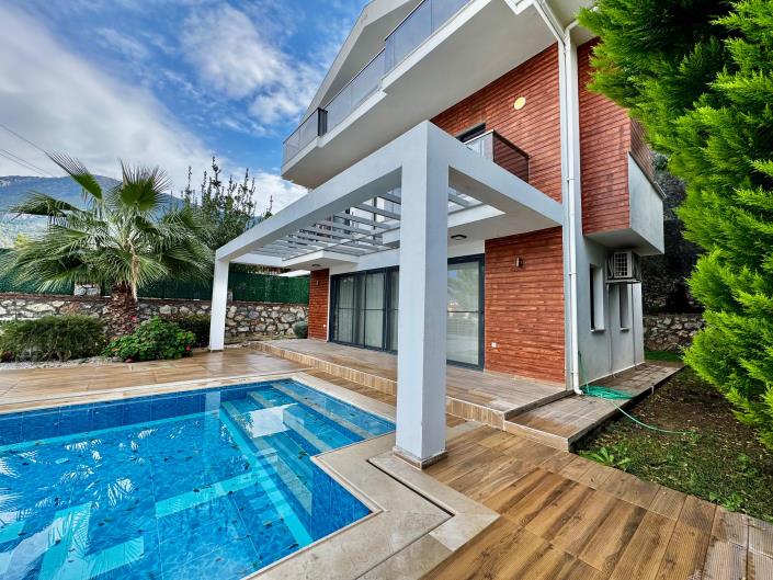 Image No.25-4 Bed Villa for sale