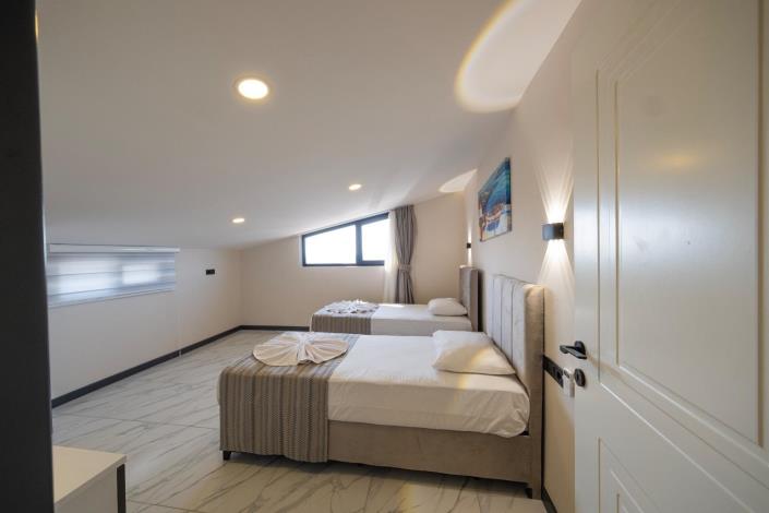 Image No.19-4 Bed Villa for sale