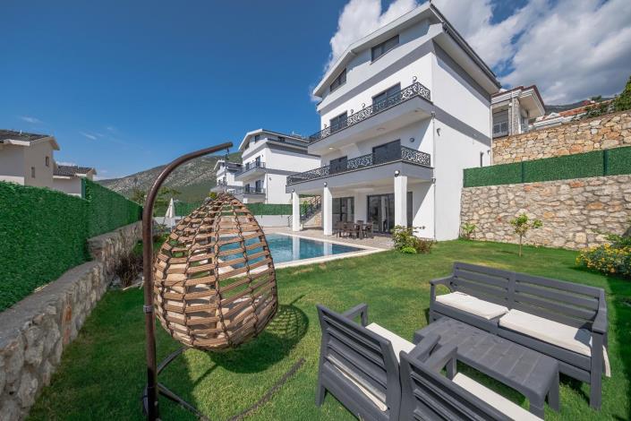 Image No.22-4 Bed Villa for sale