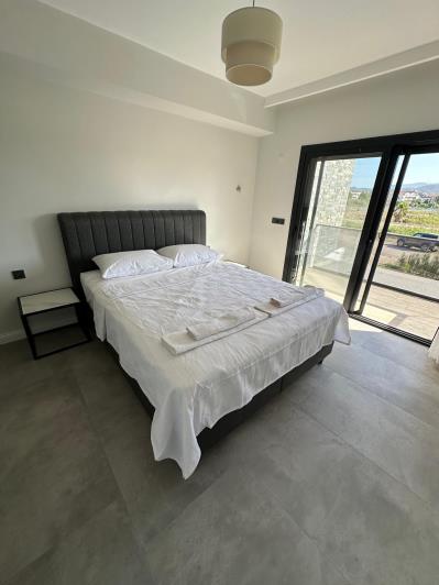 Image No.12-5 Bed Villa for sale