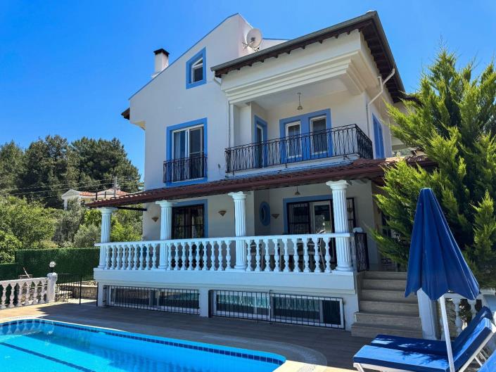 Image No.19-Villa de 5 chambres à vendre à Uzumlu