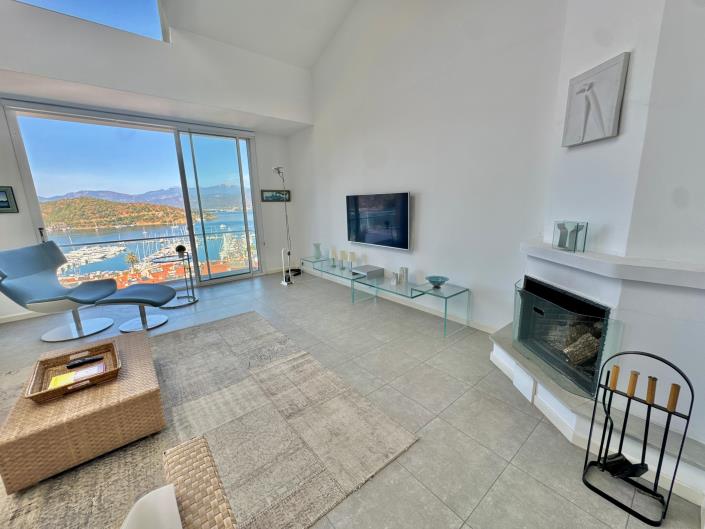 Image No.7-Villa de 4 chambres à vendre à Fethiye