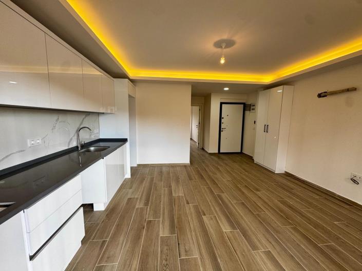 Image No.6-3 Bed Apartment for sale