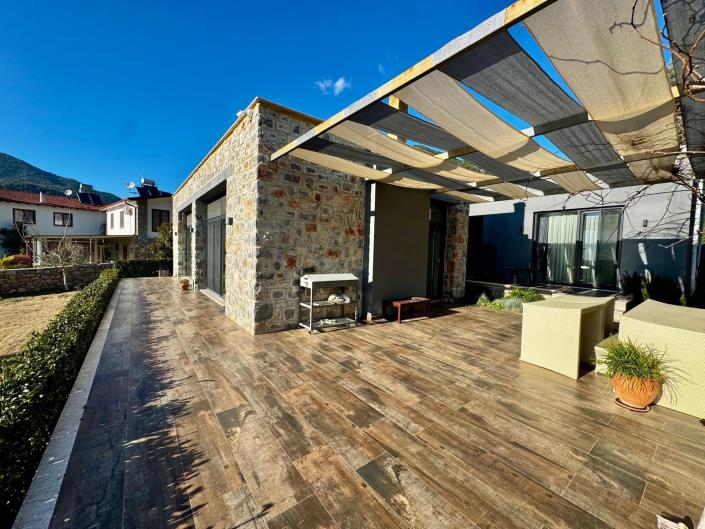 Image No.2-2 Bed Bungalow for sale