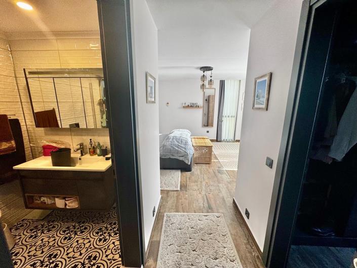 Image No.10-2 Bed Bungalow for sale