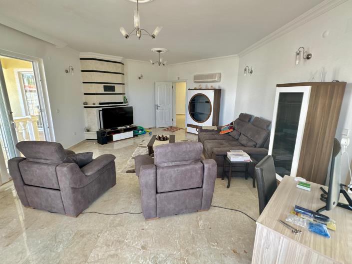 Image No.8-4 Bed Bungalow for sale