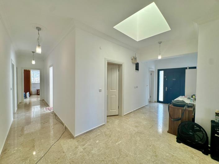 Image No.11-4 Bed Bungalow for sale